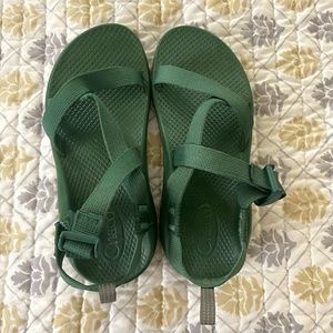 Evergreen Chaco Sandals Women's Size 6 (4.5Y)